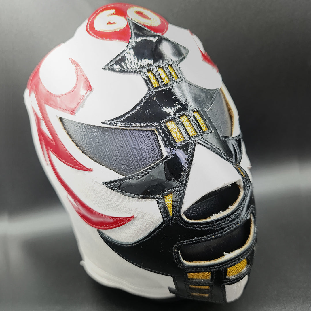 Mask Model Pagoda 60 Years (Professional)