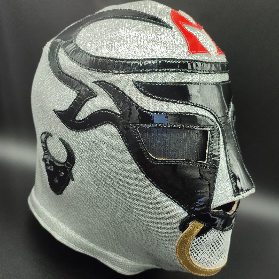 先行販売マスクモデル「エル・トロ カリフォルニア・ドリームコレクション」(プロフェッショナル)