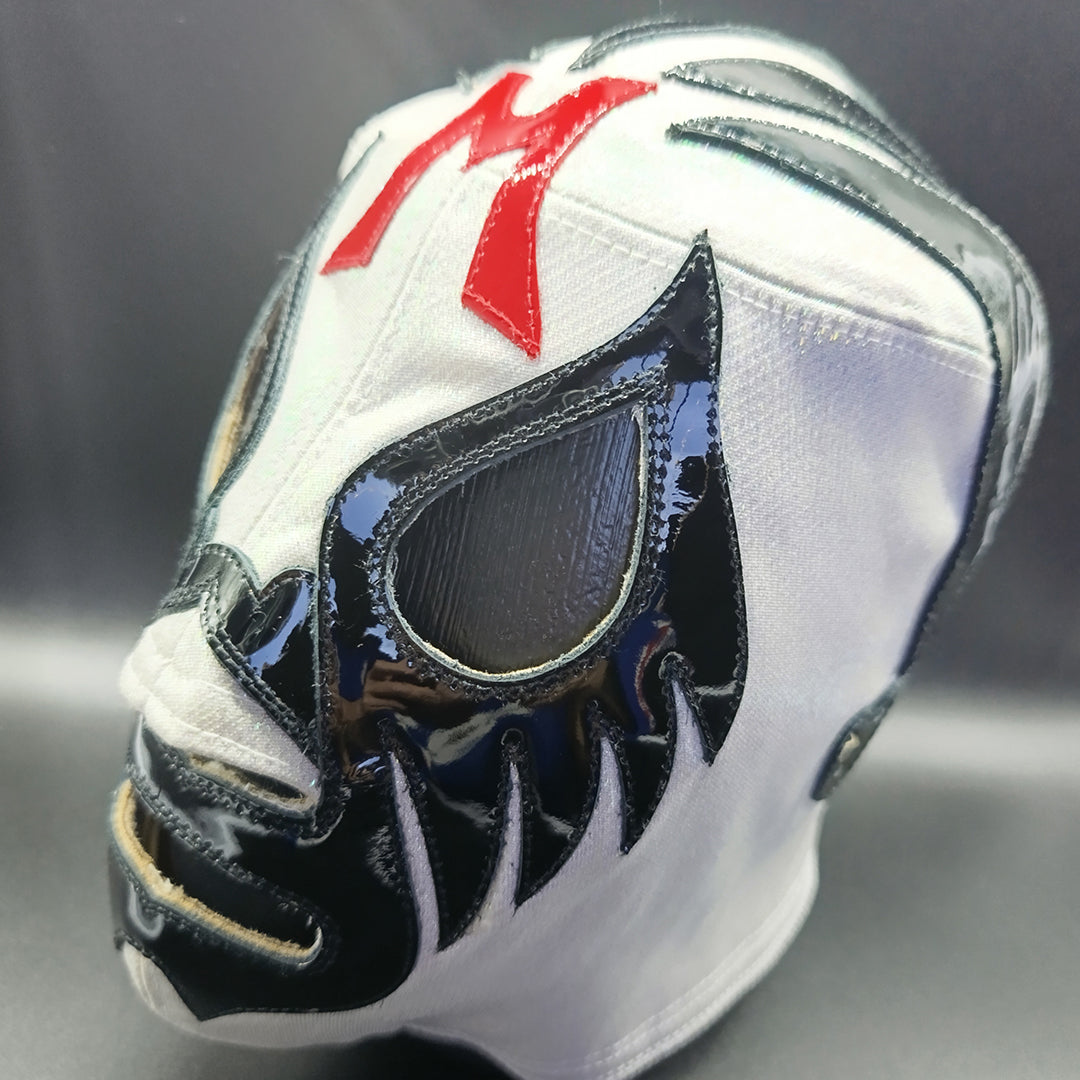 Modelo Clásica Blanca Lame Japonés (Profesional)