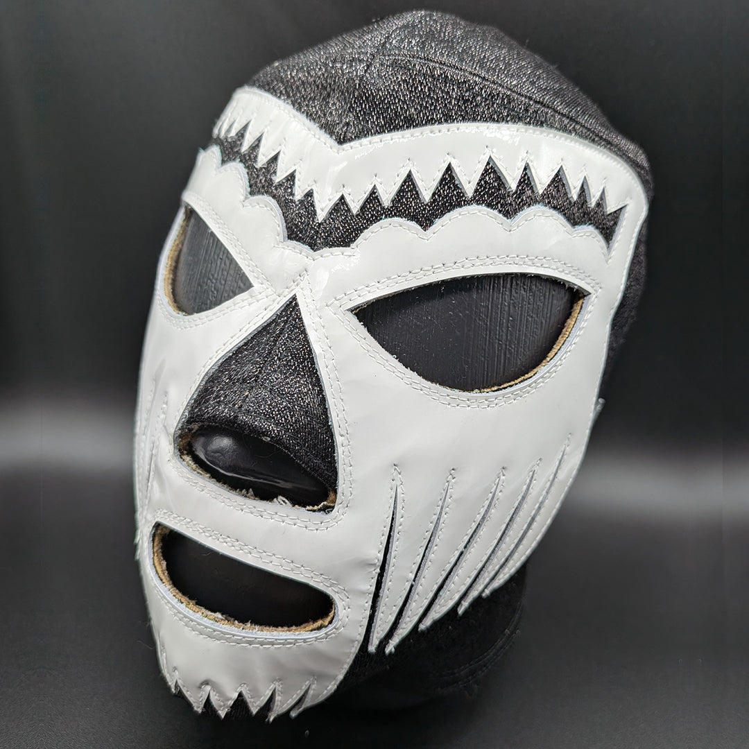 Máscara Modelo Miedo / Fantasma (Profesional)